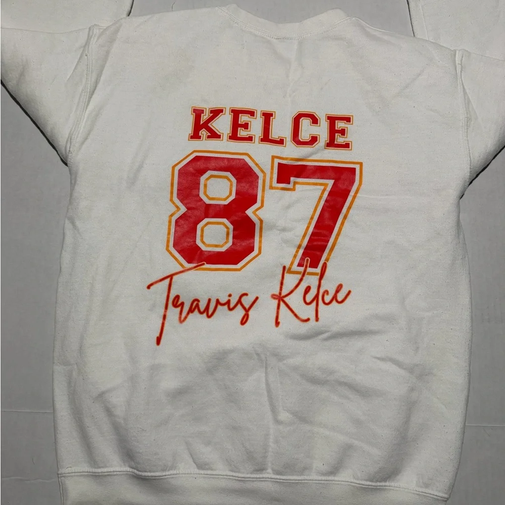 unbranded sweatshirt, Kelce, Chiefs NFL, white, No Tag (Medium?)